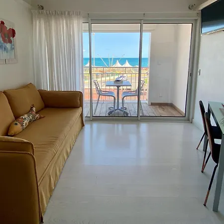 Bleu Duplex & 4* Saint-Cyprien (Pyrenees-Orientales)
