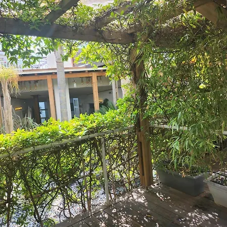 Apart Otel Bleu Duplex & Saint-Cyprien (Pyrenees-Orientales)