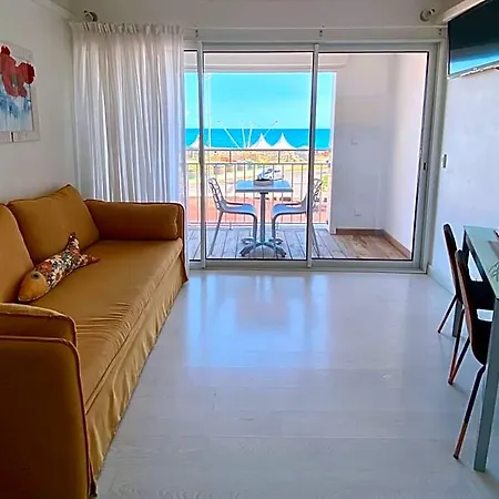 Bleu Duplex & Aparthotel Saint-Cyprien (Pyrenees-Orientales)