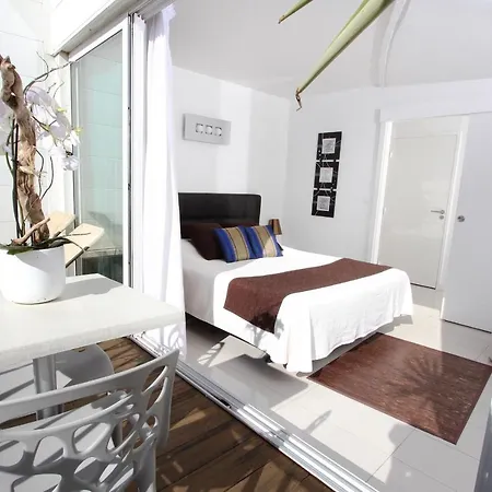 Bleu Duplex & 4* Saint-Cyprien (Pyrenees-Orientales)