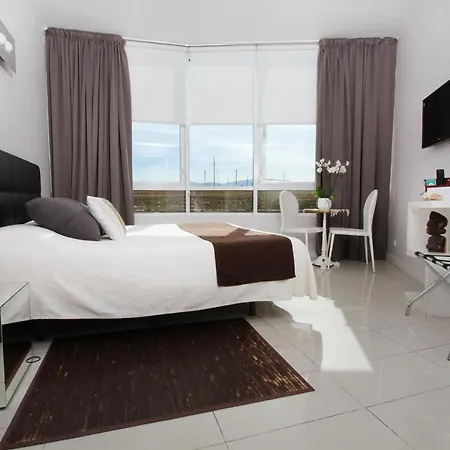 Bleu Duplex & Aparthotel 4*